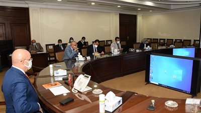 وزير الإسكان يتابع موقف تنفيذ الأعمال بمشروع تطوير جزيرة الوراق 