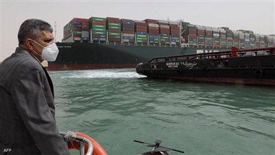  رئيس هيئة قناة السويس: 