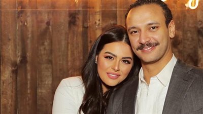 فقدان حاسة الشم والتذوق.. أحمد خالد صالح وهنادي مهنا.. جمعهما الحب و كورونا