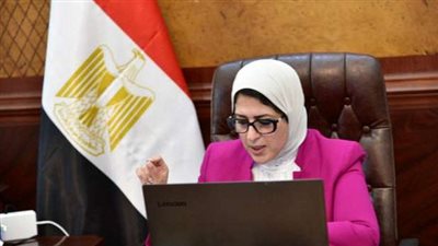 «الصحة» تكشف عن أعراض فيروس كورونا الجديدة.. طفح جلدى.. و تأثر حاسة السمع