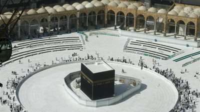 قرار سعودي مفاجئ بشأن عمرة شهر رمضان