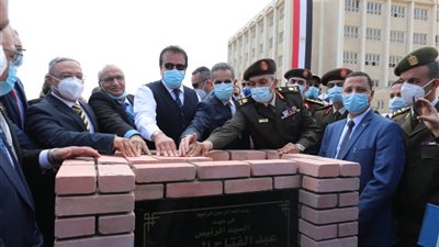 وزير التعليم العالي يضع حجر أساس الجامعة التكنولوجية بمحافظة الغربية