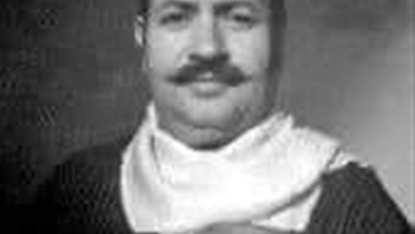 الفنان سيد عبد الكريم