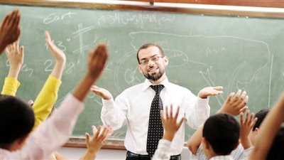 عاجل خبر سار للمعلمين ...اعتماد ترقية ٢٠٢٠ وصرف بدل الاعتماد الشهر المقبل 