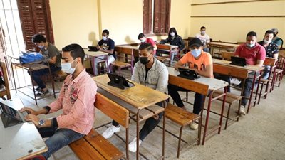 بيان عاجل من التربية والتعليم بشأن نتائج الاختبار التقني التجريبي لطلاب الثانوية العامة