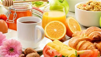 القومى للتغذية ينصح الصائمين بتناول وجبة الافطار بعد اذان المغرب بـ 11 دقيقة.. تعرف على السبب