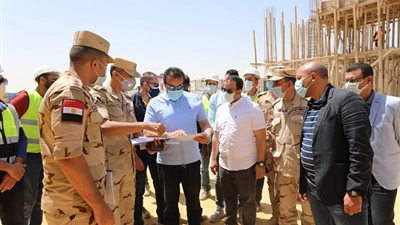 خالد عبدالغفار يتفقد مباني جامعة برج العرب التكنولوجية بمحافظة الاسكندرية