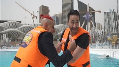 تعرف على رد فعل حمادة هلال بعد إصابته في مقلب «رامز عقله طار» بخرزه في فمه