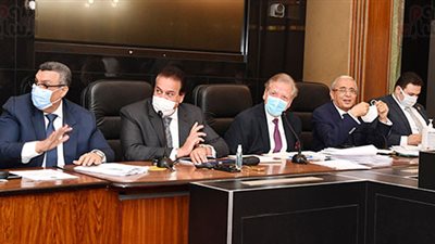 عاجل.. وزير التعليم العالي يعلن عن أخبار سارة لأعضاء هيئة التدريس والعاملين بالجامعات