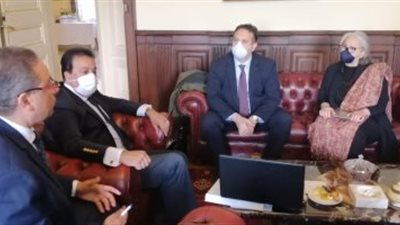 خالد عبد الغفار يبحث مع جامعة فرنسية توقيع اتفاقية مع جامعة العلمين الدولية