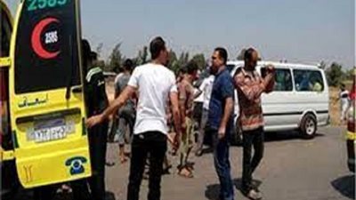 مصرع معلم فى حادث تصادم سيارة نقل بدراجة بخارية