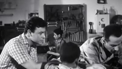 كيف سبق الفنان الراحل أحمد رمزى 