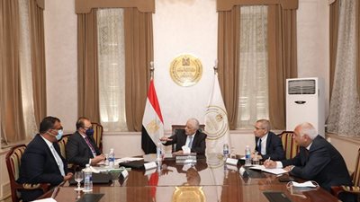 طارق شوقى يبحث مع رئيس شركة ألمانية أوجه التعاون في مجال التعليم الفني