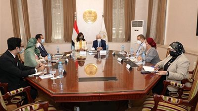 طارق شوقى ومكرم يبحثان إجراء امتحانات للطلاب المصريين غير القادرين العودة للكويت