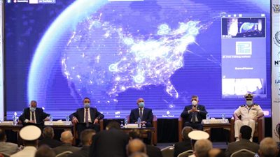 الفريق أسامة ربيع يكشف عن التحديات التي واجهت قناة السويس خلال الفترة الأخيرة