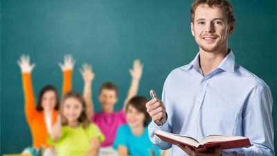 مدارس الشارقة الإماراتية تعلن عن وظائف جديدة للمعلمين والمعلمات