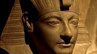  لماذا قام الفراعنة بإنشاء وادى الملوك ؟