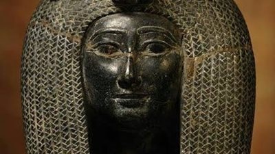 أم البطل.. تعرف علي الملكة ايزيس والدة أول امبراطور مصرى فى التاريخ وأعظم ملوك مصر القديمة 