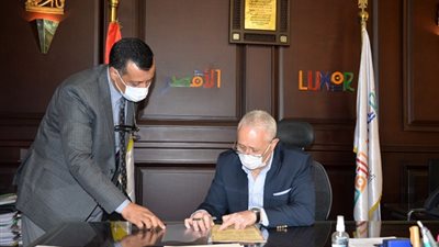 محافظ الأقصر يعتمد نتيجة الشهادة الإعدادية بنسبة نجاح 80.2%