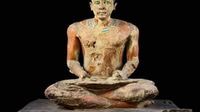 تعرف علي تمثال متري الكاتب المصري القديم والذي أبهر زوار المتحف  