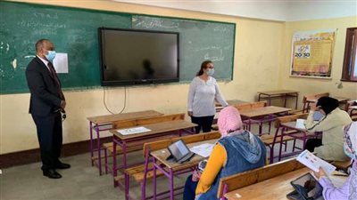 خبير لغة عربية: أنا ساكت لحد دلوقتي مش عاوز اطلع البلاوي اللي في الامتحانات عشان مزعلش حد مني 