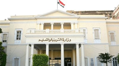 شروط الإلتحاق بفصول الخدمات بمدارس الثانوي العام.. مستند