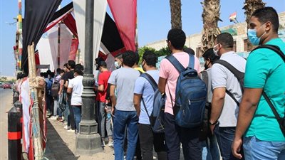 عاجل| تداول اسئلة امتحان اللغة الفرنسية لطلاب الثانوية العامة ادبى