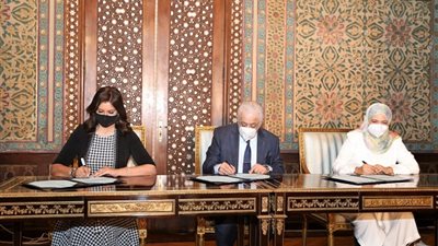 التعليم: إتاحة المناهج المصرية على تطبيق 