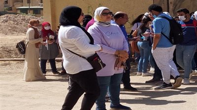 عاجل| اللغة الانجليزية تبيض وجوه طلاب الثانوية العامة