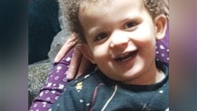 سلمي السعدني: ابني فقد جميع حواسه بسبب الإهمال في 