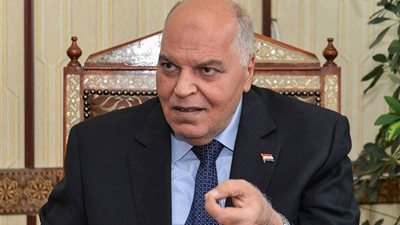 علي ربيع : وزارة المالية ترفض تطبيق الخصم من مرتبات المعلمين لصالح النقابة