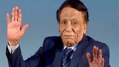 ظهور خالص للفنان عادل امام فى أول أيام عيد الاضحى