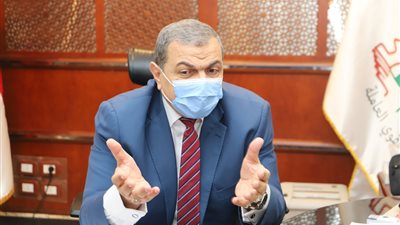 السعودية تمدد صلاحية الإقامات للوافدين بالخارج وتأشيرات الزيارة والخروج والعودة دون مقابل