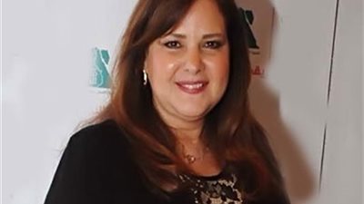 عاجل.. وفاة الفنانة دلال عبد العزيز