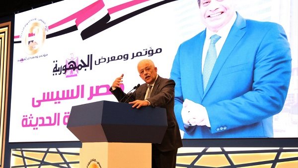 الدكتور طارق شوقى