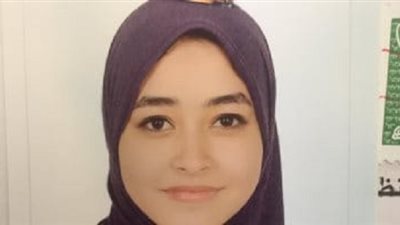 سارة علاء الثالثة على الجمهورية بالثانوية العامة.. بمجموع 386 درجة 