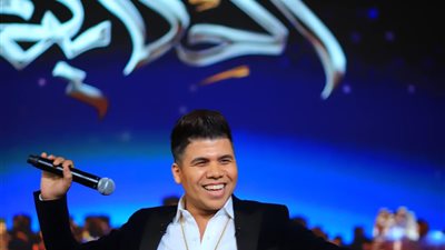 بالفيديو.. المطرب عمرو كمال لـ