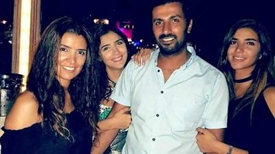 المخرد محمد سامى يحتفل بخطوبة اخته بوصلة رقص على اغنية 