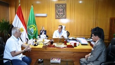 رئيس قطاع الطب الوقائي بوزارة الصحة  يزور مشروع قناة السويس الجديدة اليوم