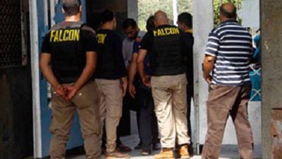 جامعة القاهرة تتحول لحرب امنية بين افراد فالكون والأمن الإداري