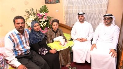 محمد بن زايد يتكفل بعلاج طالبة مصرية