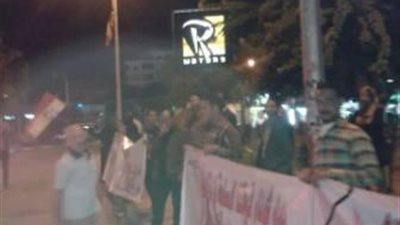 وقفة تضامنية مع الجيش والشرطة ضد الإرهاب في الإسماعيلية