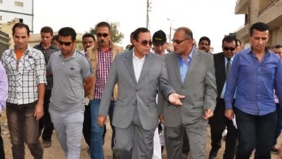 محافظ الإسماعيلية ينفى اقالة رئيس حى ثالث من منصبه