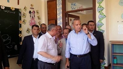 ابوالنصر :  لا توجد أي أزمة بشأن حافز الإثابة، وأنه سيتم صرفه لجميع مستحقيه.