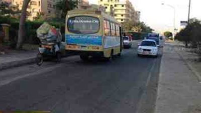 مدرسة عكس الاتجاه... سواق الأتوبيس علي كيفه