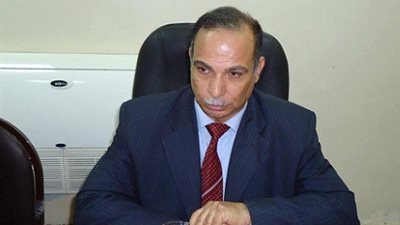 شاكر : 1800 وظيفة نصيب قنا في الـ 