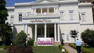 التعليم تحتفل ببدء المرحلة الثالثة من برنامج القوافل التعليمية للشهادات العامة..السبت