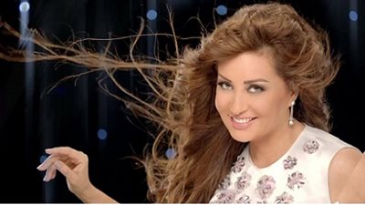 لطيفة تتبرع بـ 4 ملايين  و500 الف جنيه  لبناء مدارس  في الوطن العربي..فين نجوم الفن بتوعنا !!!