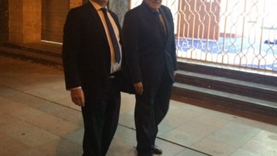 الحكومة الدوائر الانتخابية: 420 نائبا بـ232 دائرة فردى و120 قوائم و5 % تعيين الرئاسى