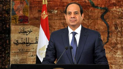 بمناسبة المولد النبوي.. الرئيس يكرم عددا من القيادات الدينية